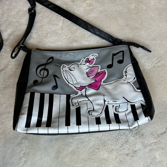Disney Hot Topic Marie Aristocats Crossbody Bag - Picture 3 of 7